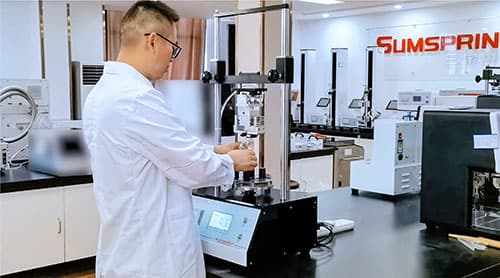 全自動(dòng)塑料瓶蓋扭矩儀安裝樣品 全自動(dòng)塑料瓶蓋扭矩儀安裝樣品